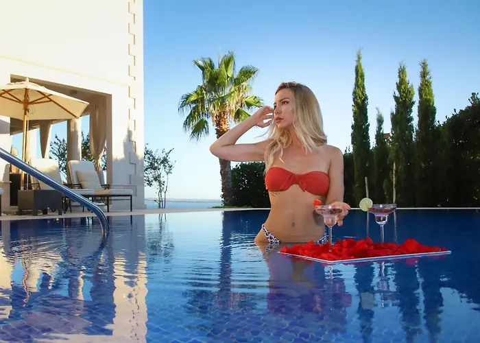 Exclusive Marnano - Center Villa Split