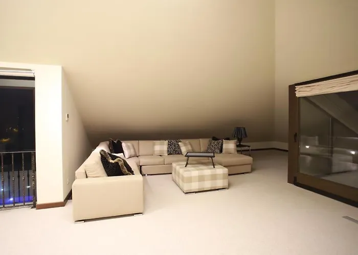 Exclusive Marnano - Center Villa