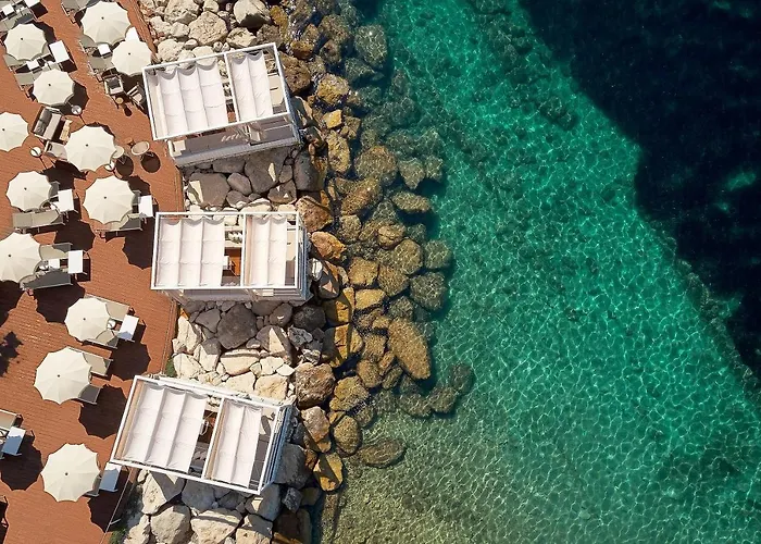 Exclusive Marnano - Center Villa Split