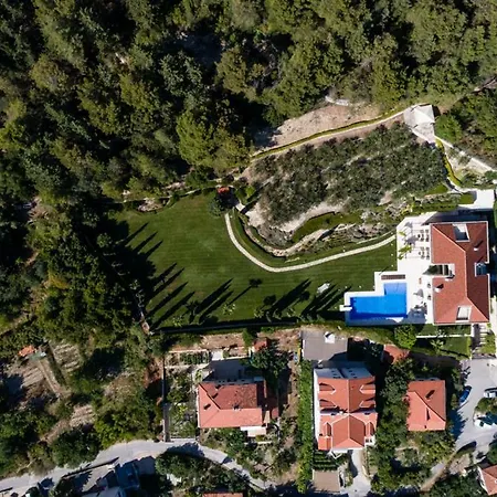 Exclusive Marnano - Center