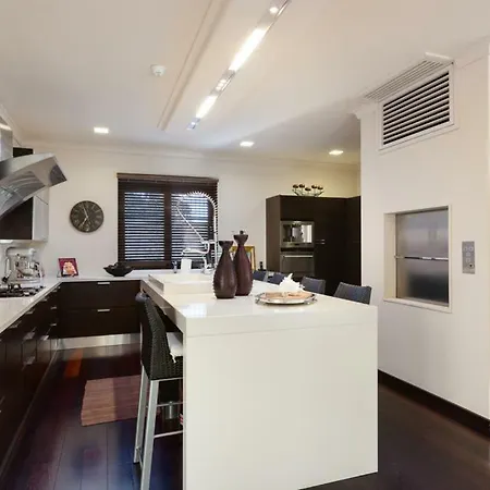 Exclusive Marnano - Center Vila Split