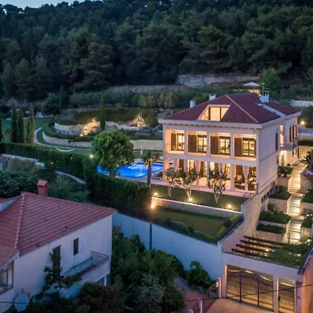 Exclusive Marnano - Center Villa