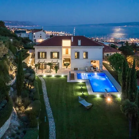 Exclusive Marnano - Center Villa *