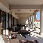 Villa Exclusive Marnano - Center Split