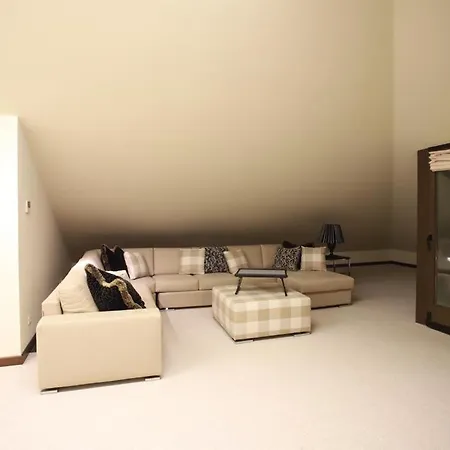 Exclusive Marnano - Center Vila